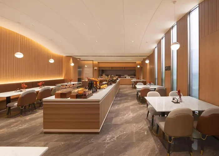 Atour Hotel Beijing New International Exhibition Center Friendship Hospital