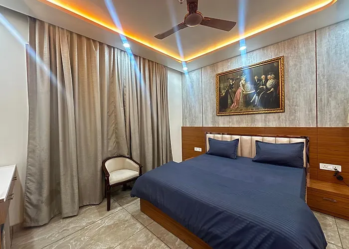 Raj Resort