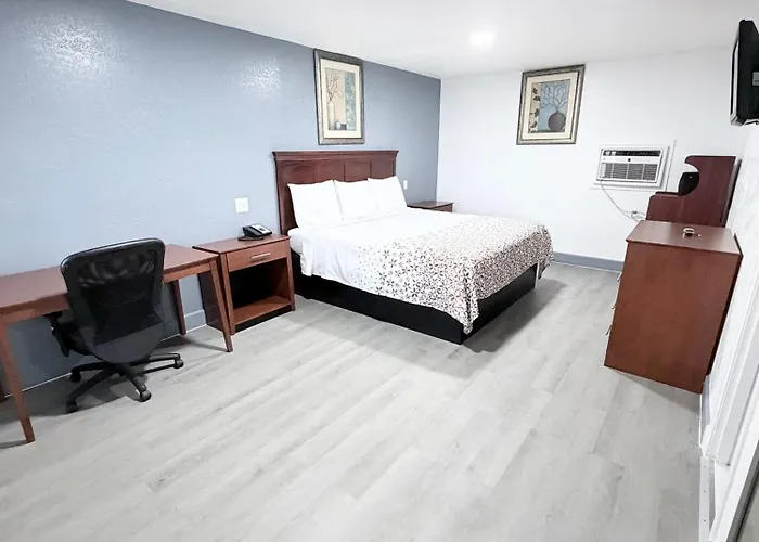 Economy Inn