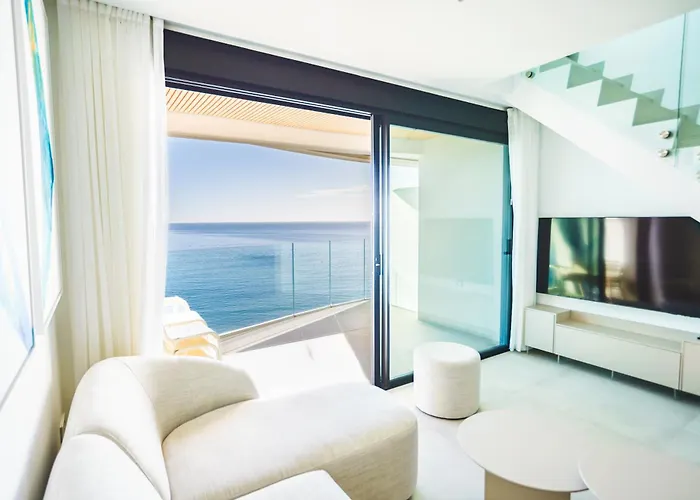 Miami Towers Luxury Experience