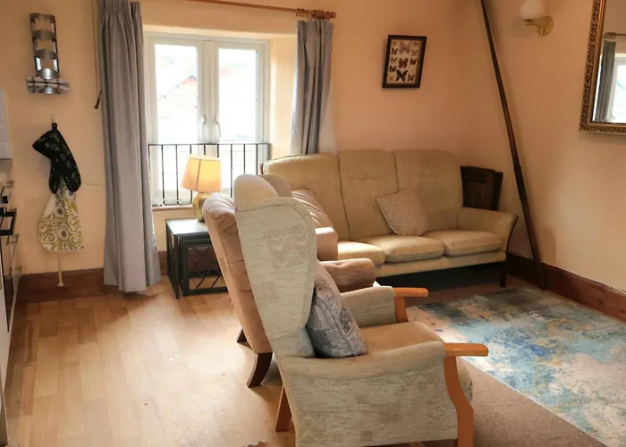 Lighthouse Cottage