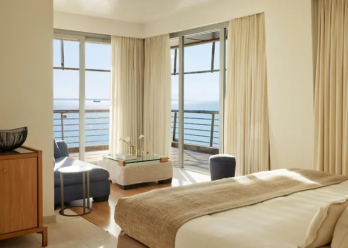 Daios Luxury Living