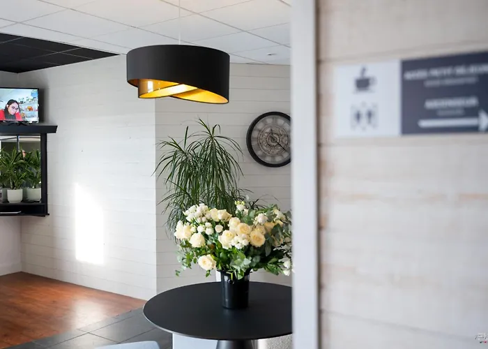 Hotel Kyriad Lamballe