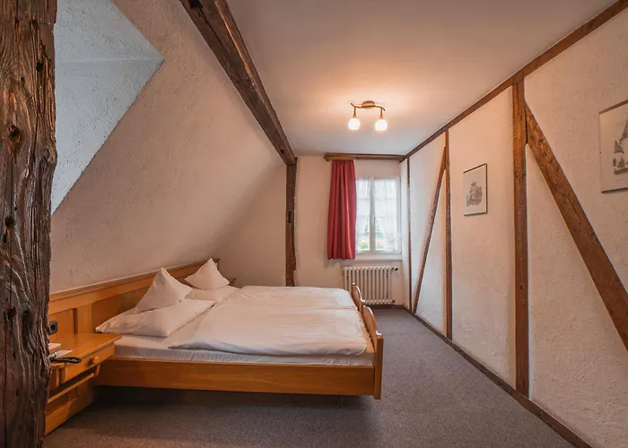 Akzent Hotel Berg'S Alte Bauernschaenke- Wellness Und Wein