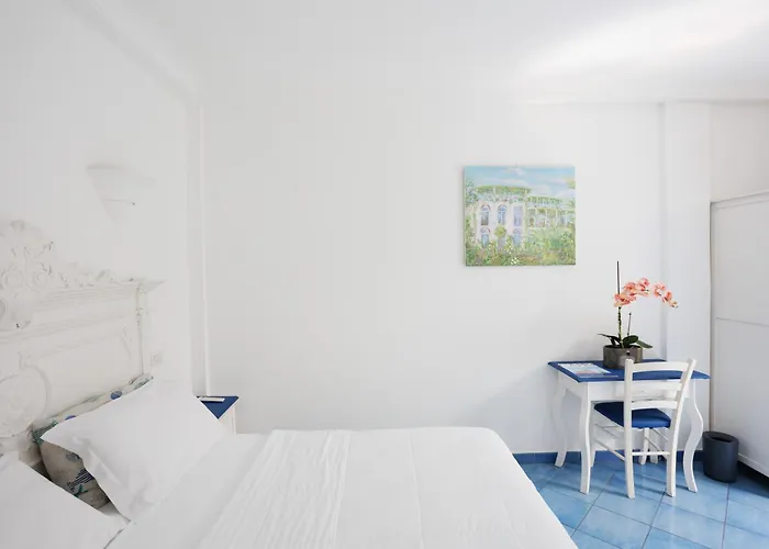 Hotel Bussola