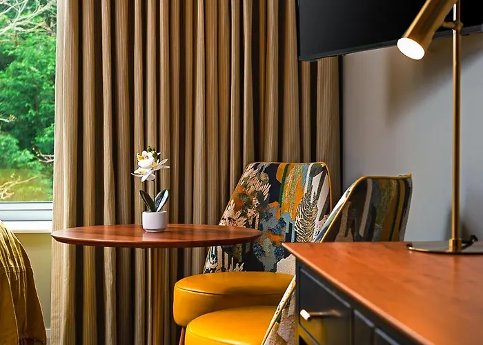 The Parkavon Hotel