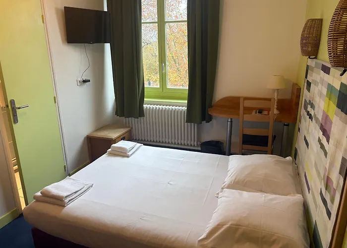 Hotel Couleurs Sud avec ascenseur et restaurant Centre ville-Gare Charleville-Mézières