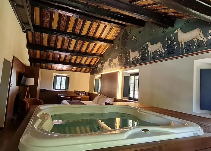 La Loggia Historic Resort - Albergo Diffuso