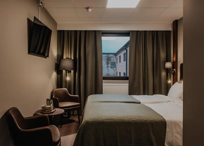 Home Hotel Bristol