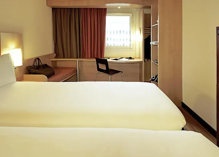 Ibis Oran Les Falaises