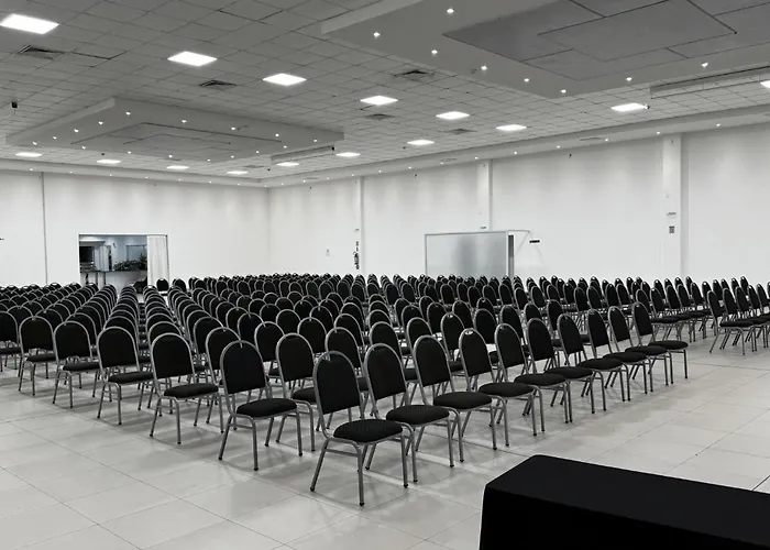 Favorita Golden Hotel E Eventos