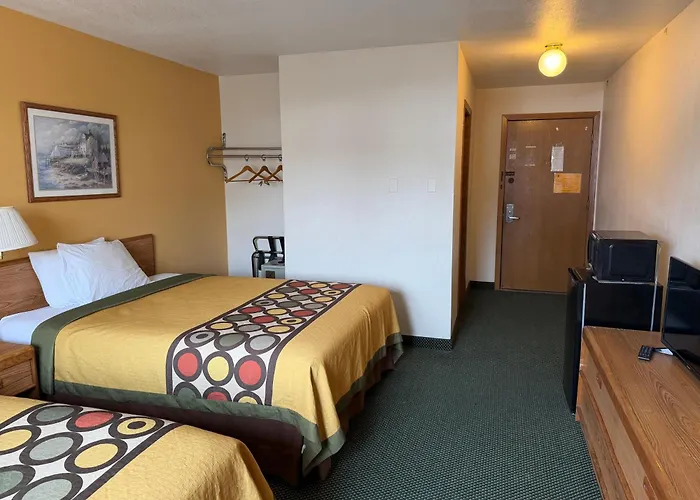 Iron Mountain Inn & Suites Mi Us 2