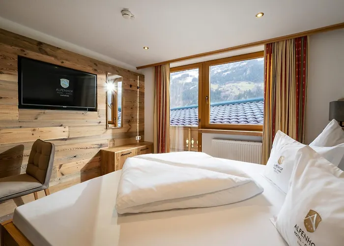 Alpenhof Hotel Garni Suprême Zell am Ziller