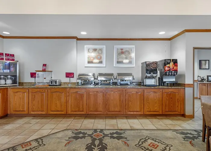 Best Western Plus Capital Inn