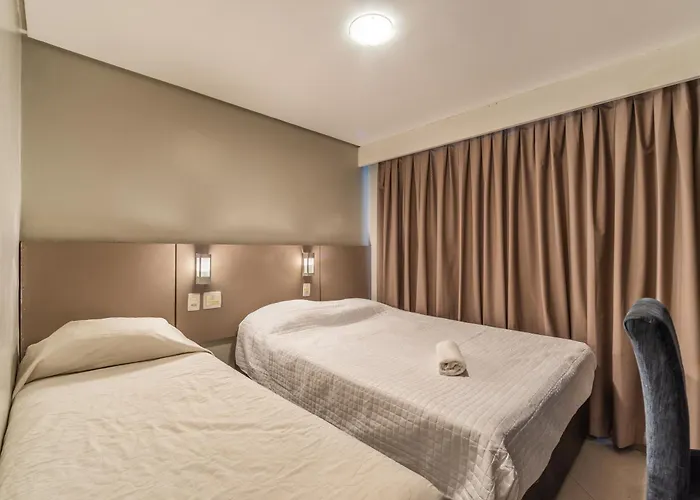 Minuano Hotel Express Prox Orla Lago Guaiba, Mercado Publico, 300 M Rodoviaria