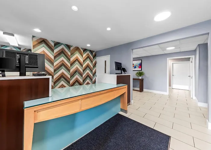Mainstay Suites Cincinnati Blue Ash