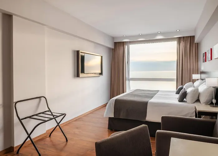 Dazzler By Wyndham Puerto Madryn