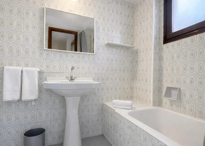 Hostal Santa Ana