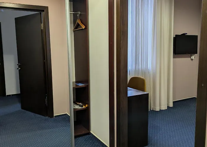 Mariss Hotel & Business