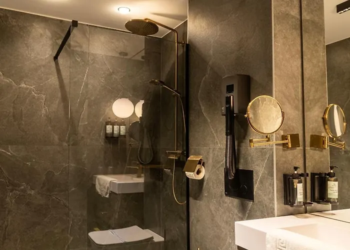 Hotel Zena Beauty&Shopping Center