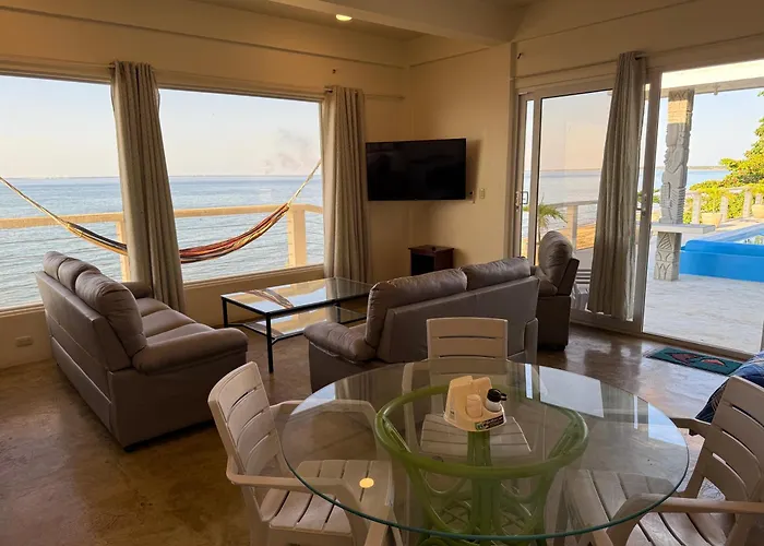 Tranquility Bay Beach Retreat