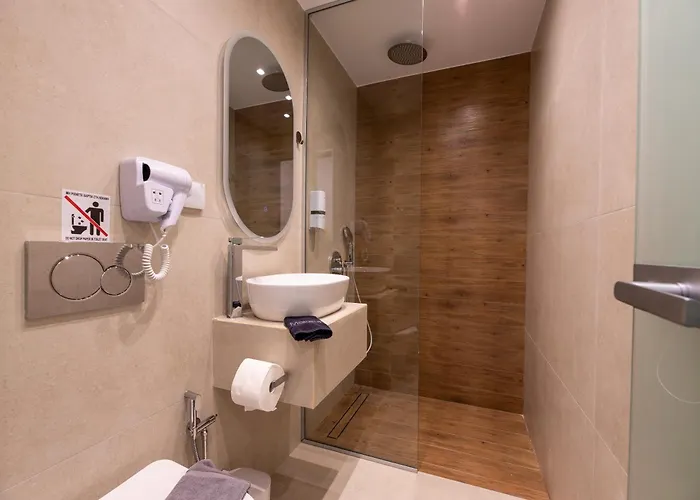 Ath Airport Suites Free Shuttle From And To Athens Airport