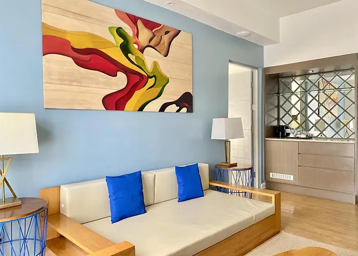 Ferra Hotel&Garden Suites