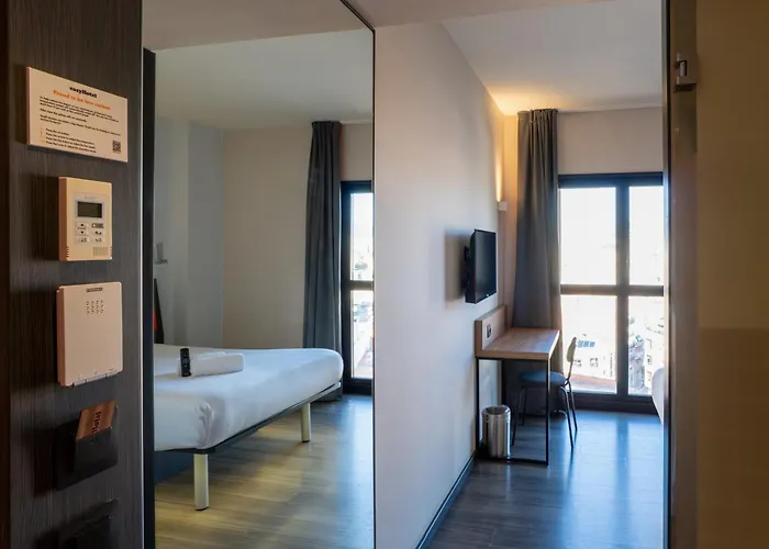 Easyhotel Barcelona Fira