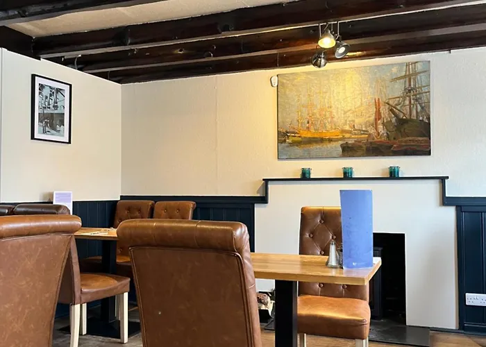 Crown And Anchor Inn