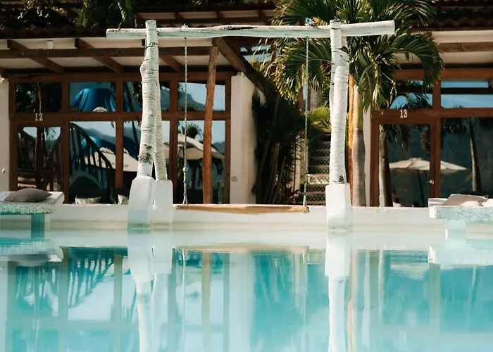 Sababa Resort