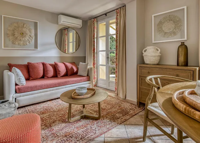 Hôtel La Grande Bastide