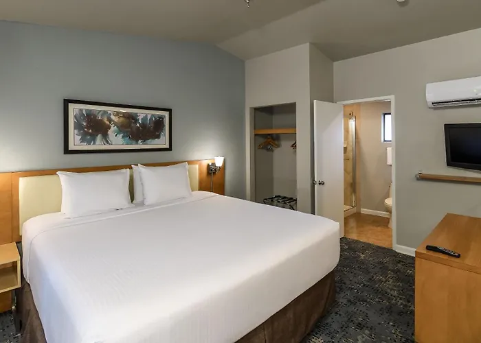 Alexis Park All Suite Resort
