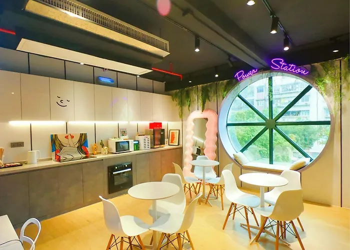 Macau Hotel S