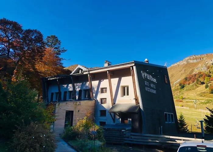 Hotel Le P'Tit Cham, Au Pied Du Sancy