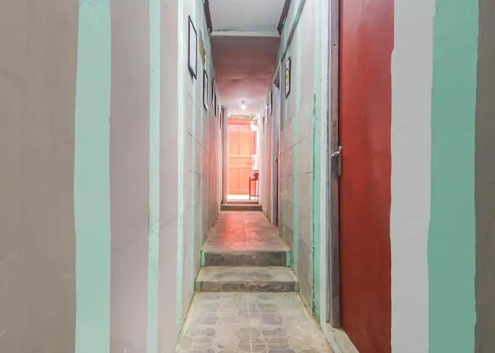 Hotel O Nakula Sadewa