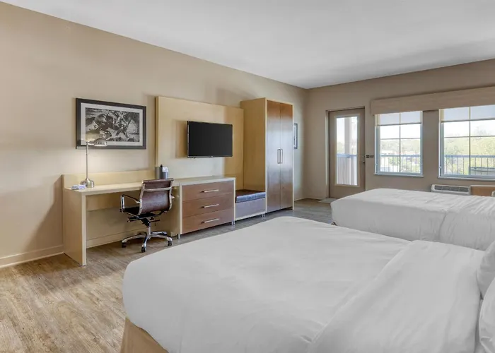 Best Western Bandera Suites & Saloon