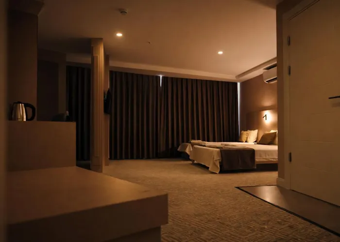 Bonnie City Hotel