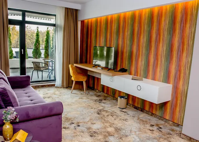 Grand View Hotel & Suites Copou