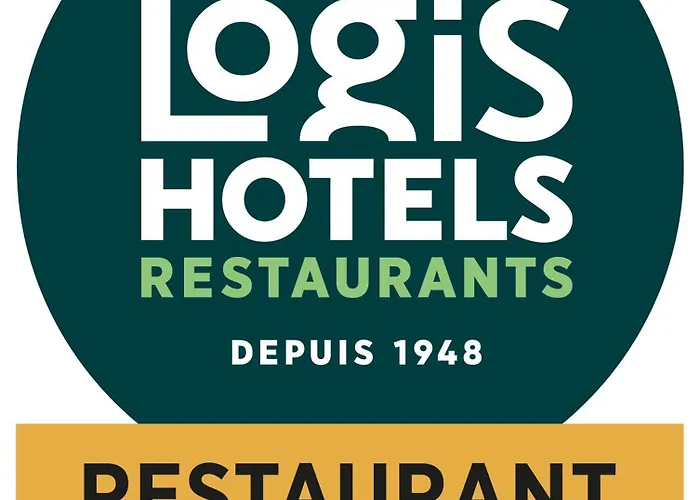 Logis Hotel Auberge Du Centre Chateaux De La Loire