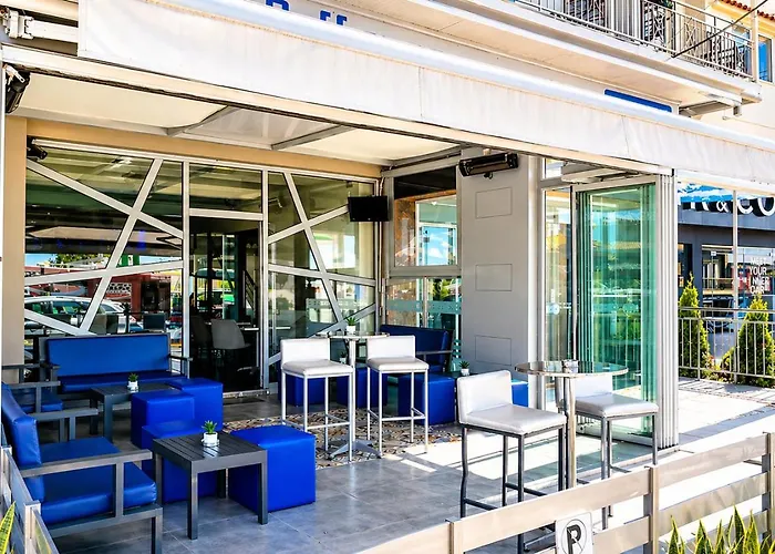 City Life Port Hotel