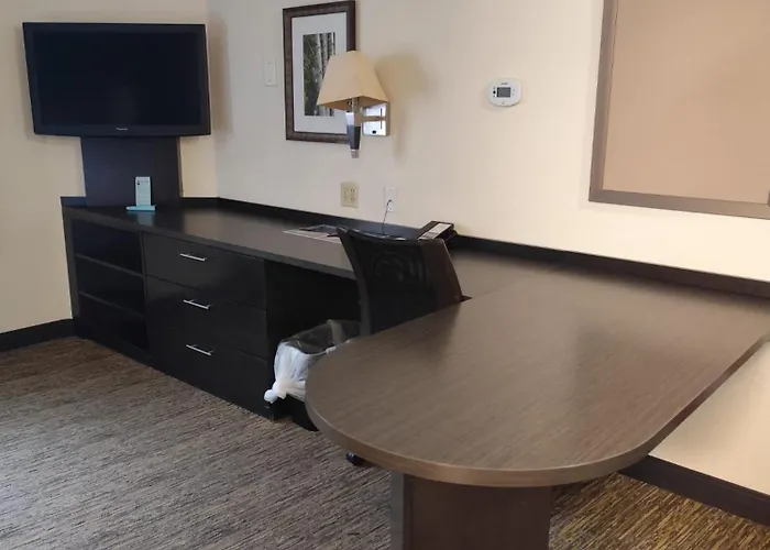 Sonesta Simply Suites Philadelphia Mount Laurel