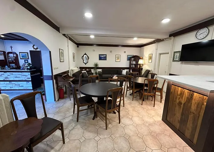 Garni Hotel Pana-Eustahije 253