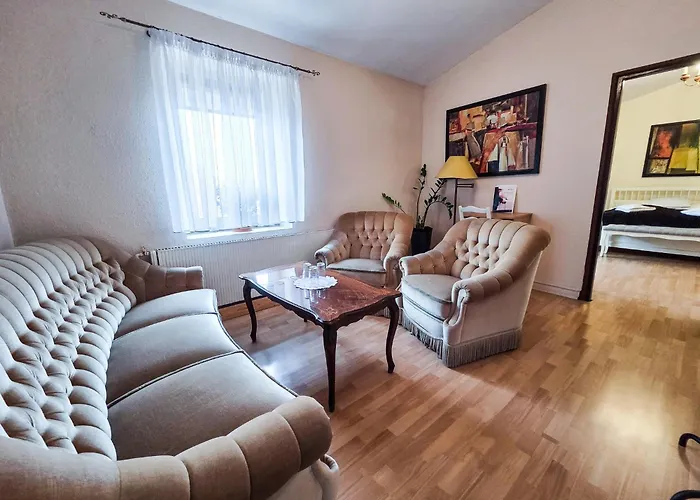 Hotel Komfort Inn - Dwor Hubertus