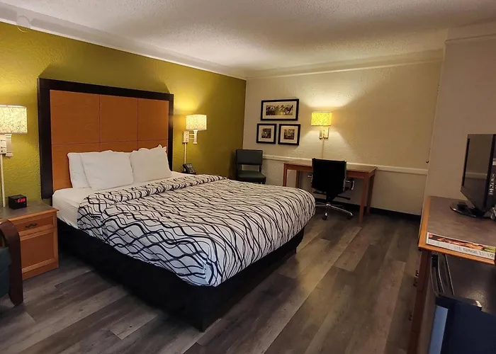 Travelodge By Wyndham Amarillo West Medical Center