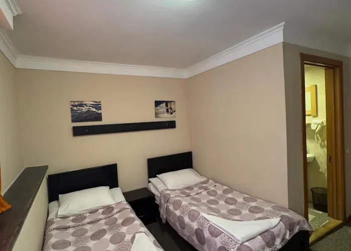 Daeli Hotel