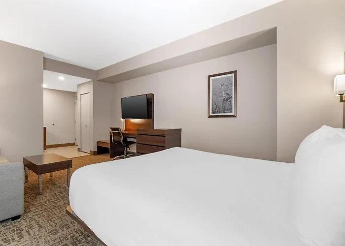 Best Western Plus Mission City Lodge