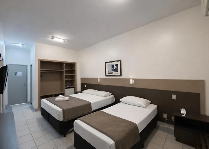 Athus Brasilia Hotel By Bsb Inn