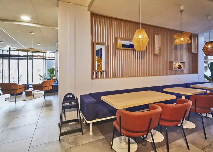 Kyriad Eco - Clermont Ferrand Estaing