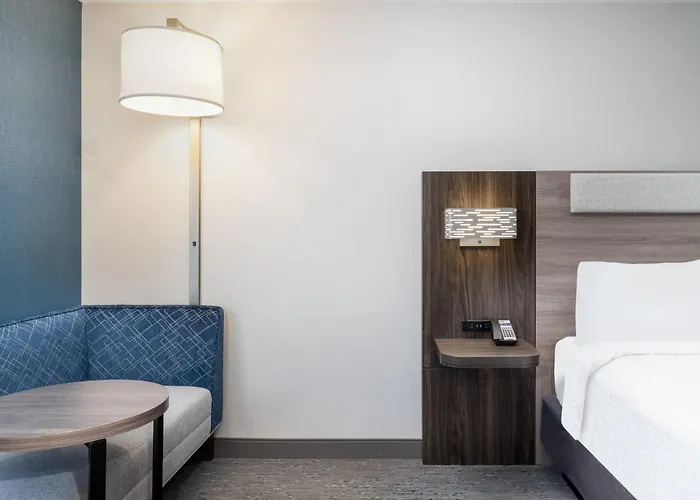 Holiday Inn Express & Suites Bozeman West By Ihg