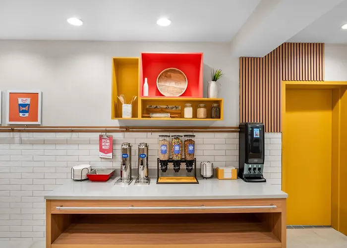Hampton Inn By Hilton Addison Dallas